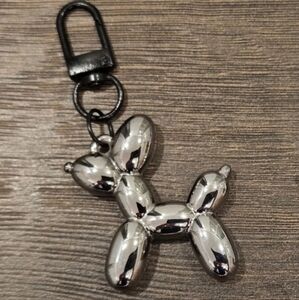 Gun Metal Balloon Dog Keychain